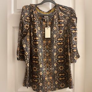 Good Hart XXL puff sleeve top